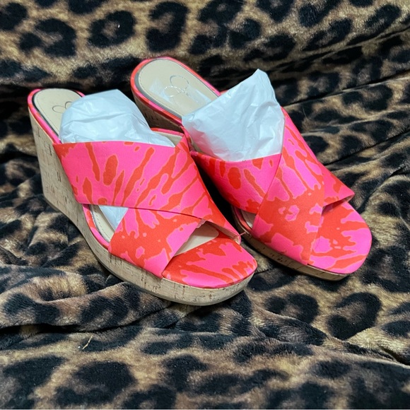 Wedges - Picture 2 of 7